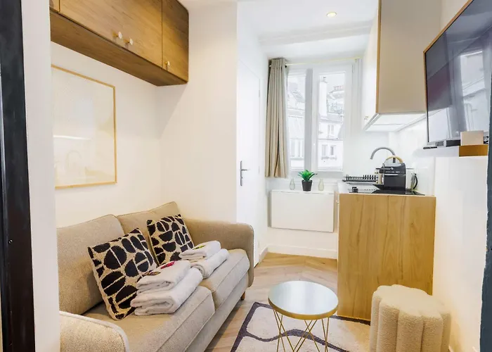 2p On The Rooftops Of *